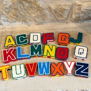 Lot of 19 Lakeshore Alpha-bots Transforming Alphabet Robot Letters Toys